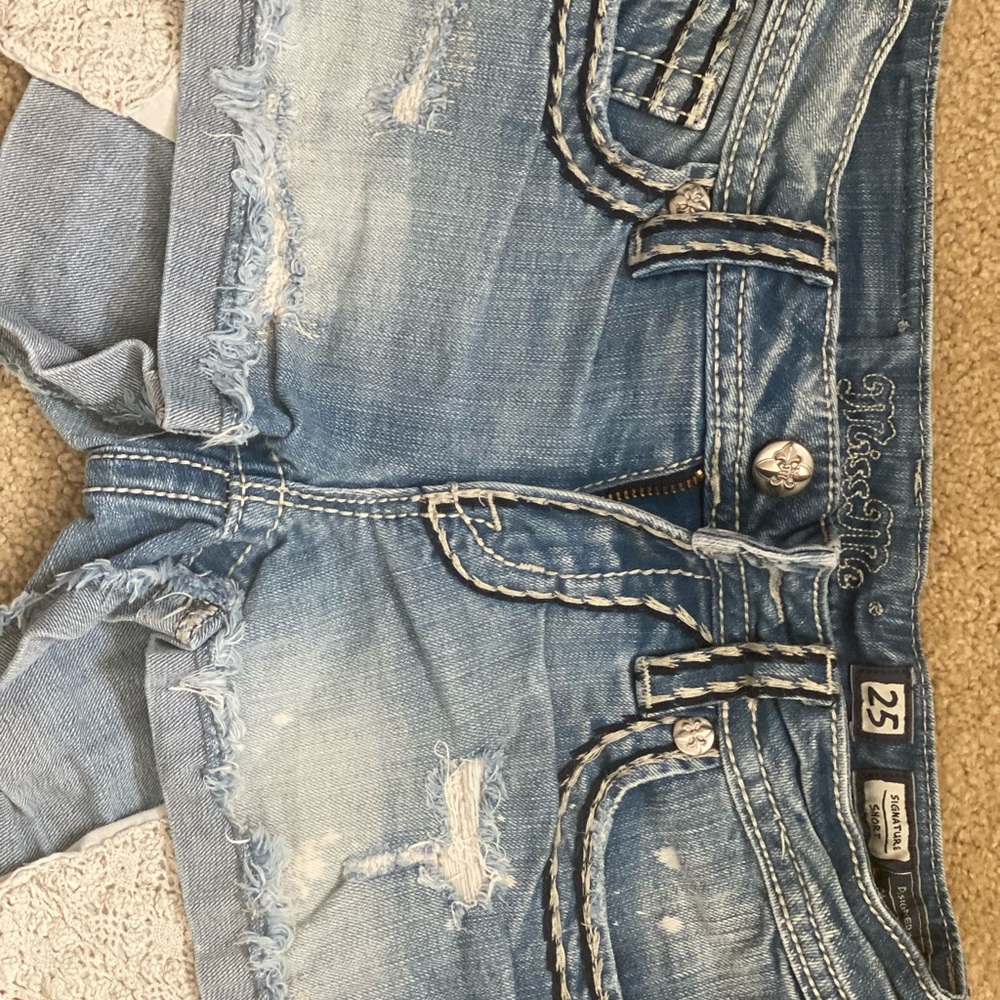 Miss me shorts size 25